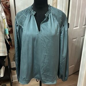 1.State XL BLUE blouse excellent condition